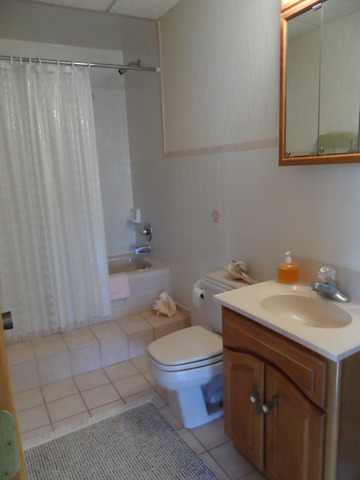 214 Florence Road Inverness, IL 60010 - Photo 20 of 25