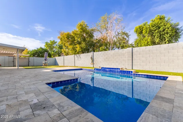 $599,000 | 3940 West Park View Lane, Glendale, AZ 85310