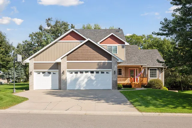 $475,000 | 2532 Eastwood Lane, Monticello, MN 55362