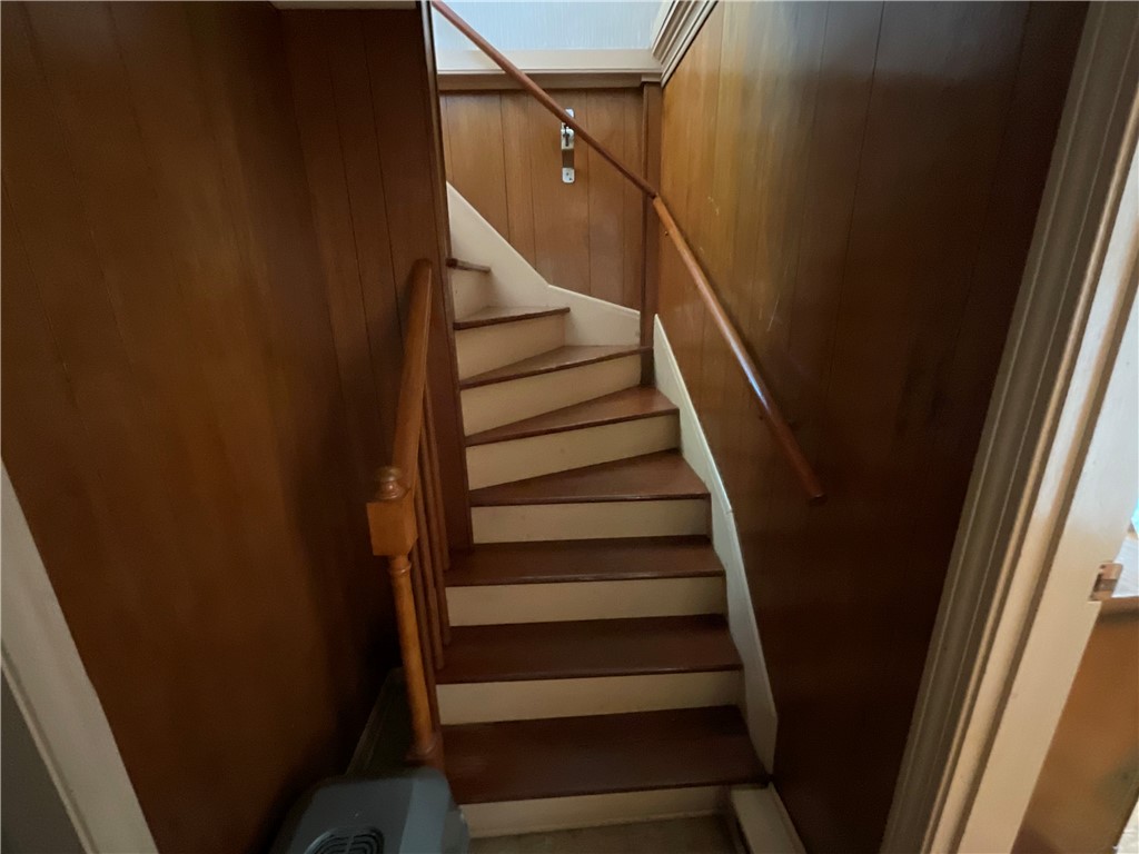 1261 Plainfield Pike Coventry, RI 02827 - Photo 15 of 35