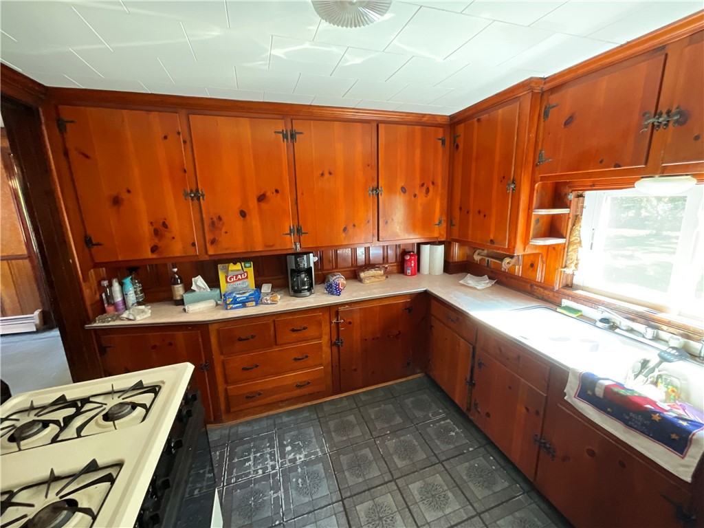 1261 Plainfield Pike Coventry, RI 02827 - Photo 27 of 35