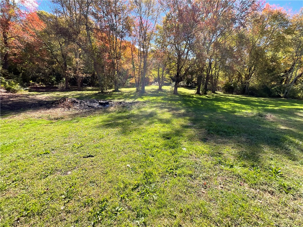 1261 Plainfield Pike Coventry, RI 02827 - Photo 6 of 35