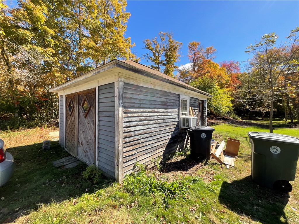 1261 Plainfield Pike Coventry, RI 02827 - Photo 8 of 35