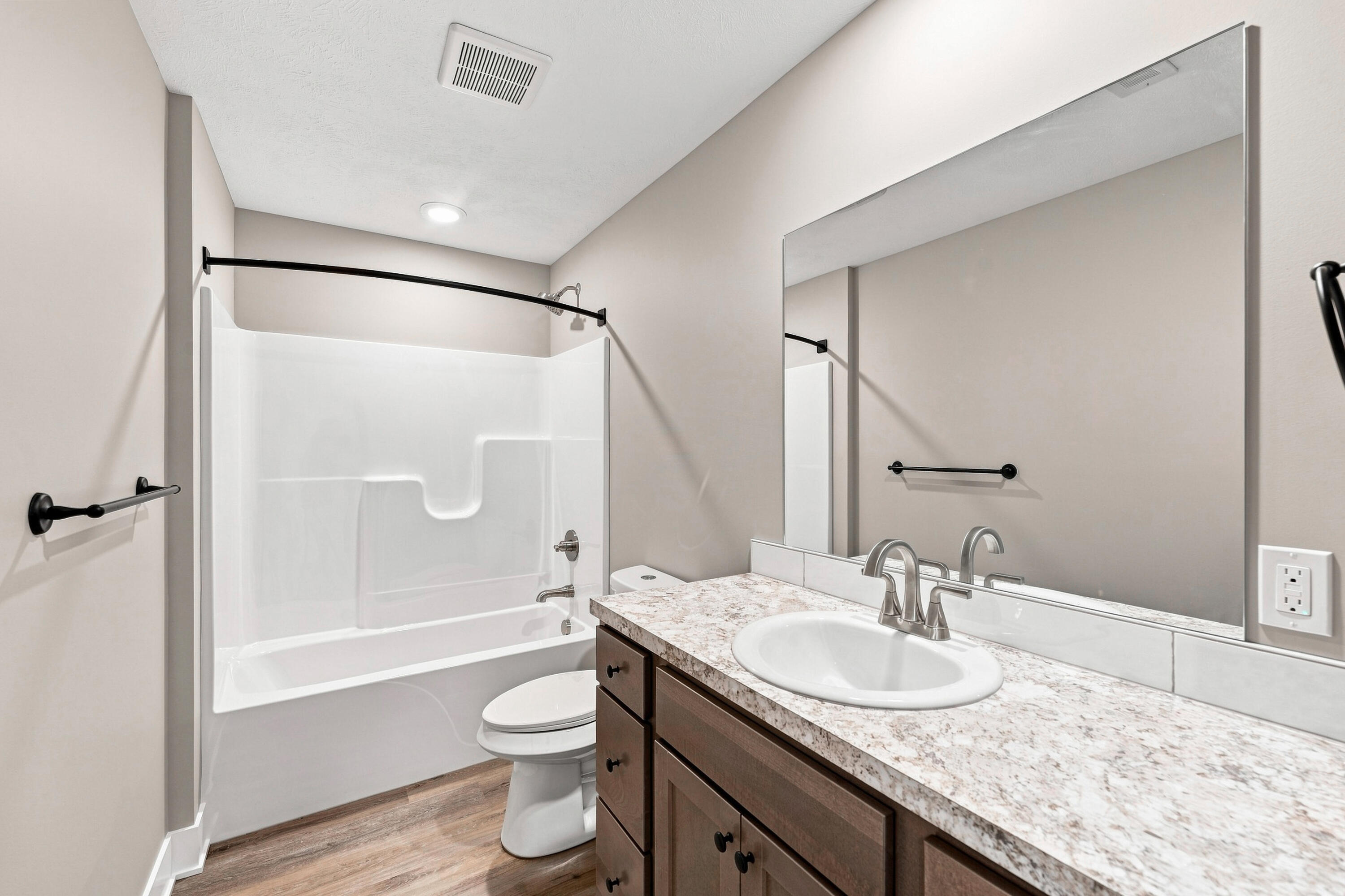 3660 Lincoln Road Hamilton, MI 49419 - Photo 25 of 41 DSC08485