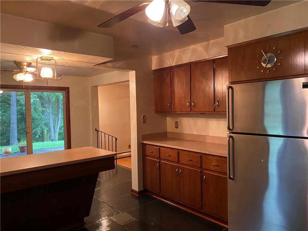 1665 Pleasant Valley Road Mount Pleasant, PA 15666 - Photo 10 of 31 Gallery Image 10