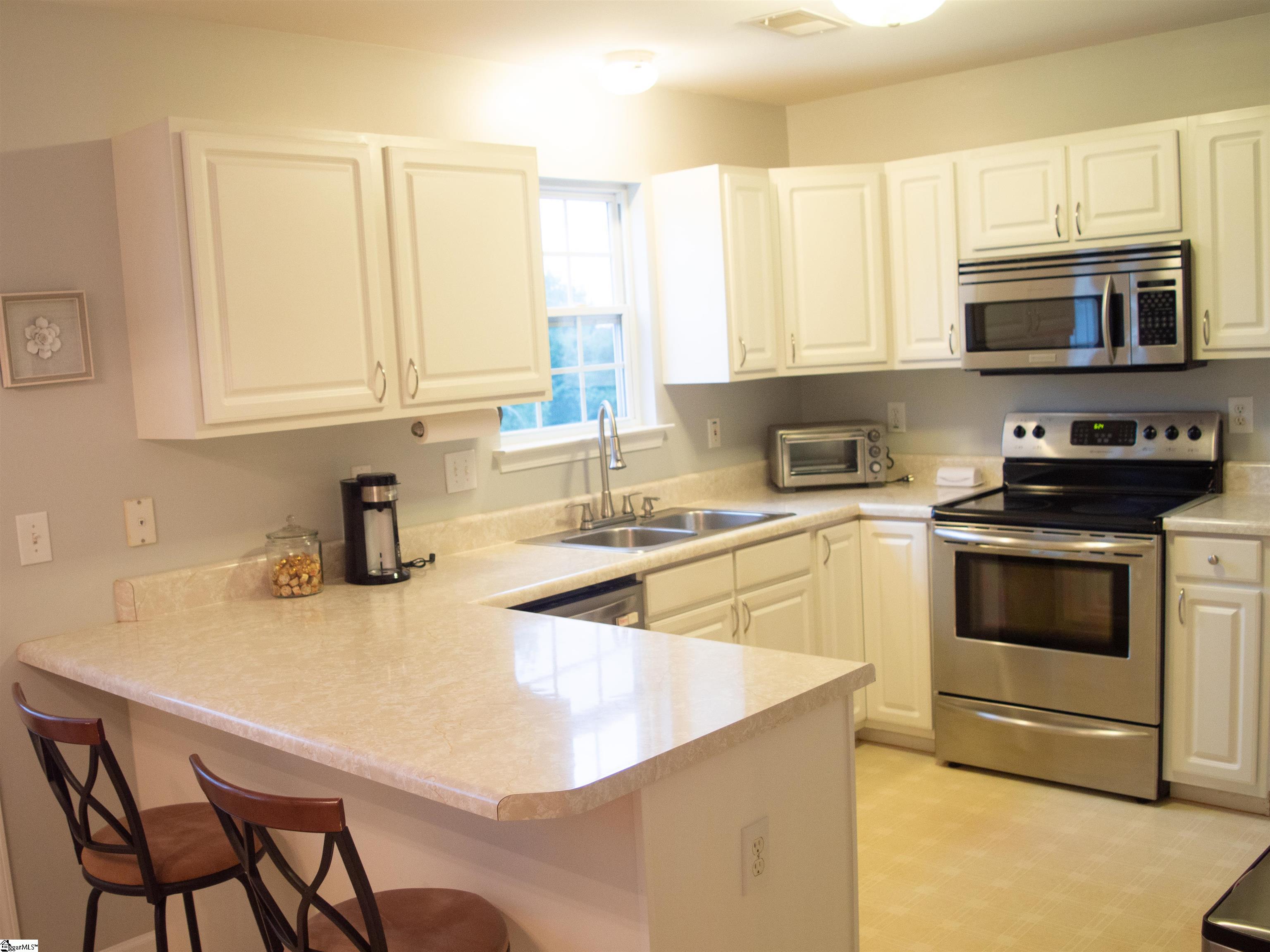709 Canton Court Greer, SC 29651 - Photo 10 of 19 Gallery Image 10