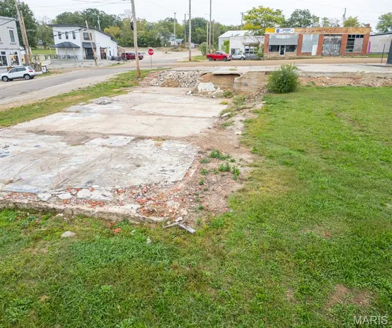 $50,000 | 124 North Commercial Street, Crocker, MO 65452