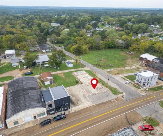 $50,000 | 124 North Commercial Street, Crocker, MO 65452