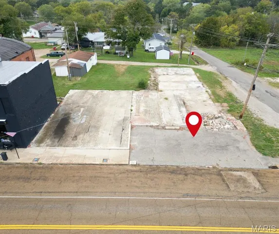 $50,000 | 124 North Commercial Street, Crocker, MO 65452