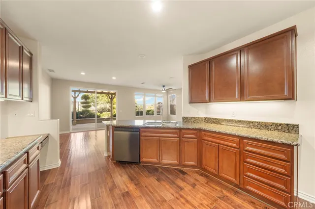 $820,000 | 26640 Via Bellazza, Valencia, CA 91381