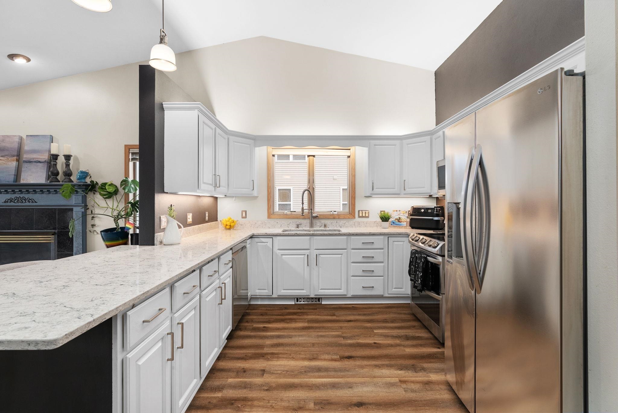 6132 Culpepper Lane Madison, WI 53718 - Photo 12 of 34