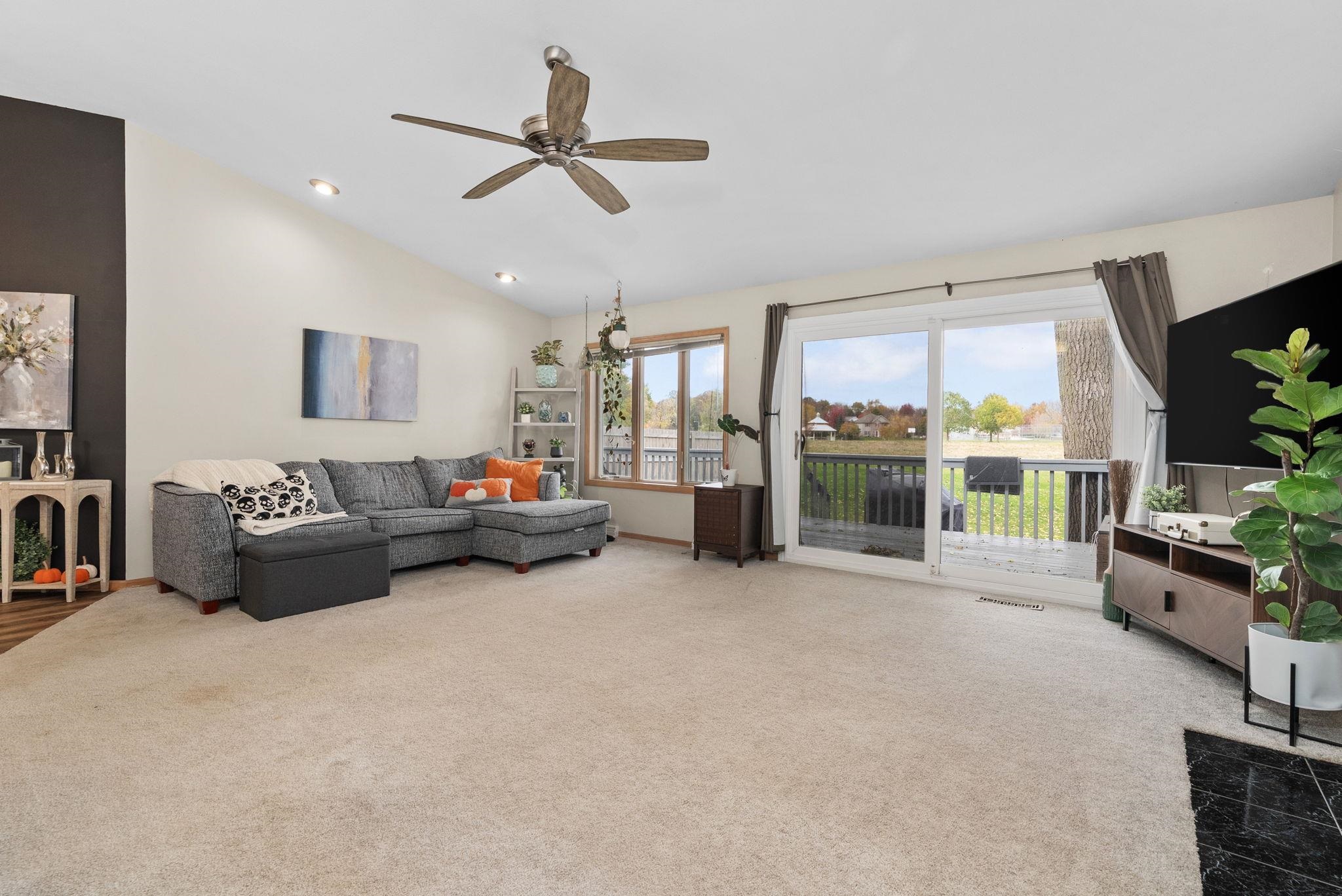 6132 Culpepper Lane Madison, WI 53718 - Photo 17 of 34