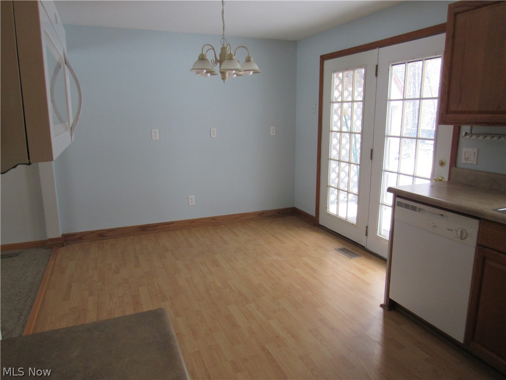 559 High Bridge Road Vermilion, OH 44089 - Photo 5 of 17