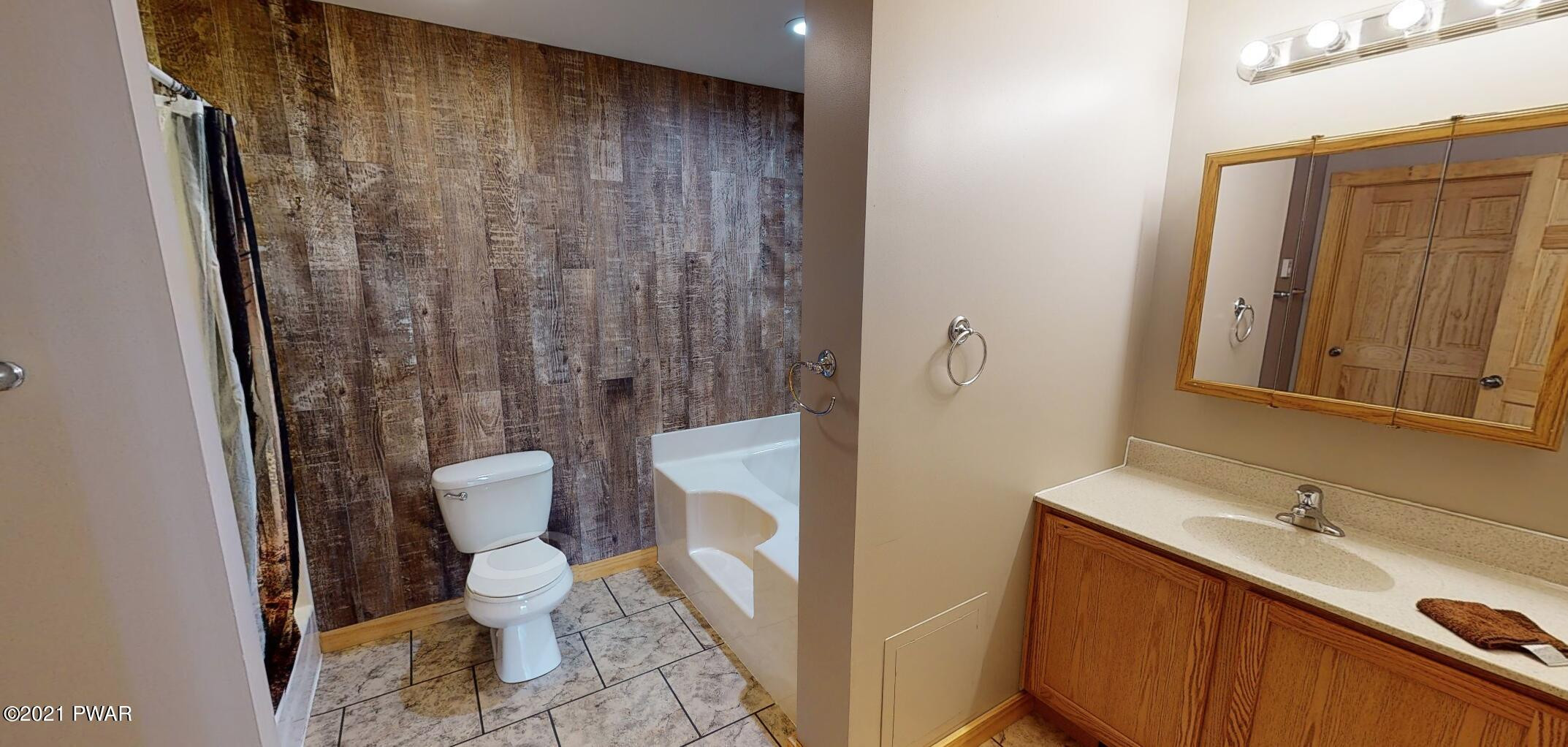 201 Lake Spangenberg Road Lake Ariel, PA 18436 - Photo 25 of 43 Master Bath