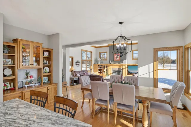 $825,000 | 26415 Wyldewood Drive, Webster, MN 55088