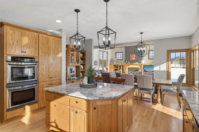 $825,000 | 26415 Wyldewood Drive, Webster, MN 55088