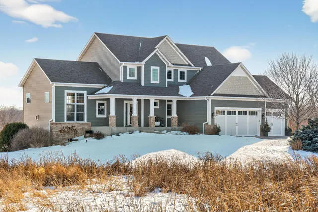 $825,000 | 26415 Wyldewood Drive, Webster, MN 55088
