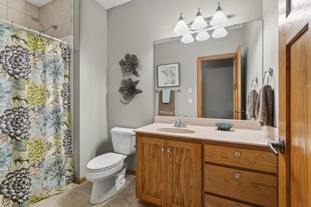 $825,000 | 26415 Wyldewood Drive, Webster, MN 55088