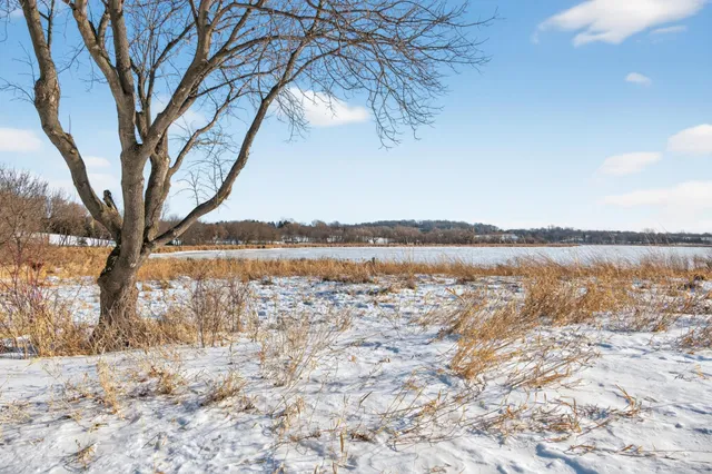 $825,000 | 26415 Wyldewood Drive, Webster, MN 55088