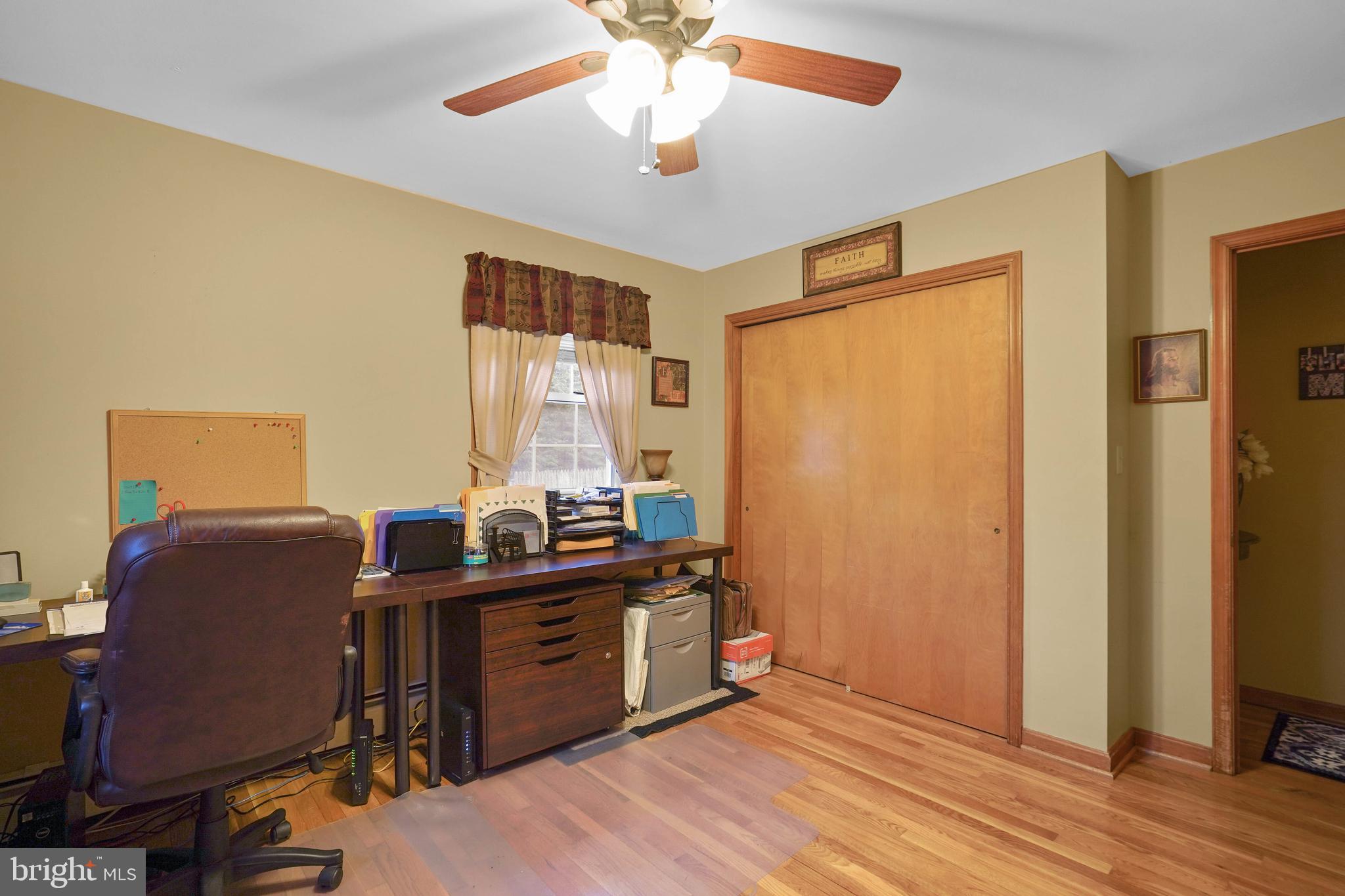 24412 Welsh Road Gaithersburg, MD 20882 - Photo 24 of 54 Bedroom 2