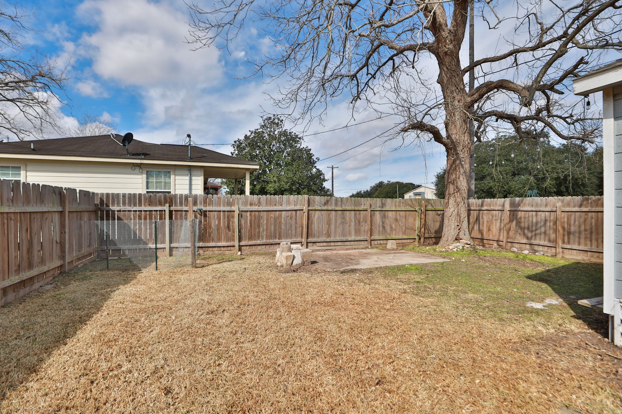 323 North Outlar Street Wharton, TX 77488 - Photo 34 of 39