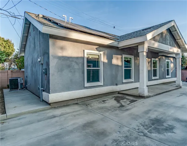 $2,700 | 13940 Brightwell Avenue, Paramount, CA 90723