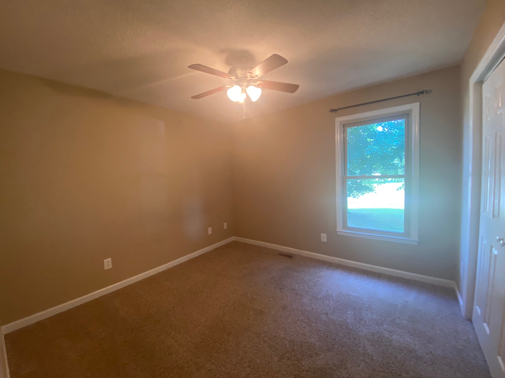 156 Monks Road Fayetteville, TN 37334 - Photo 14 of 20 Gallery Image 14
