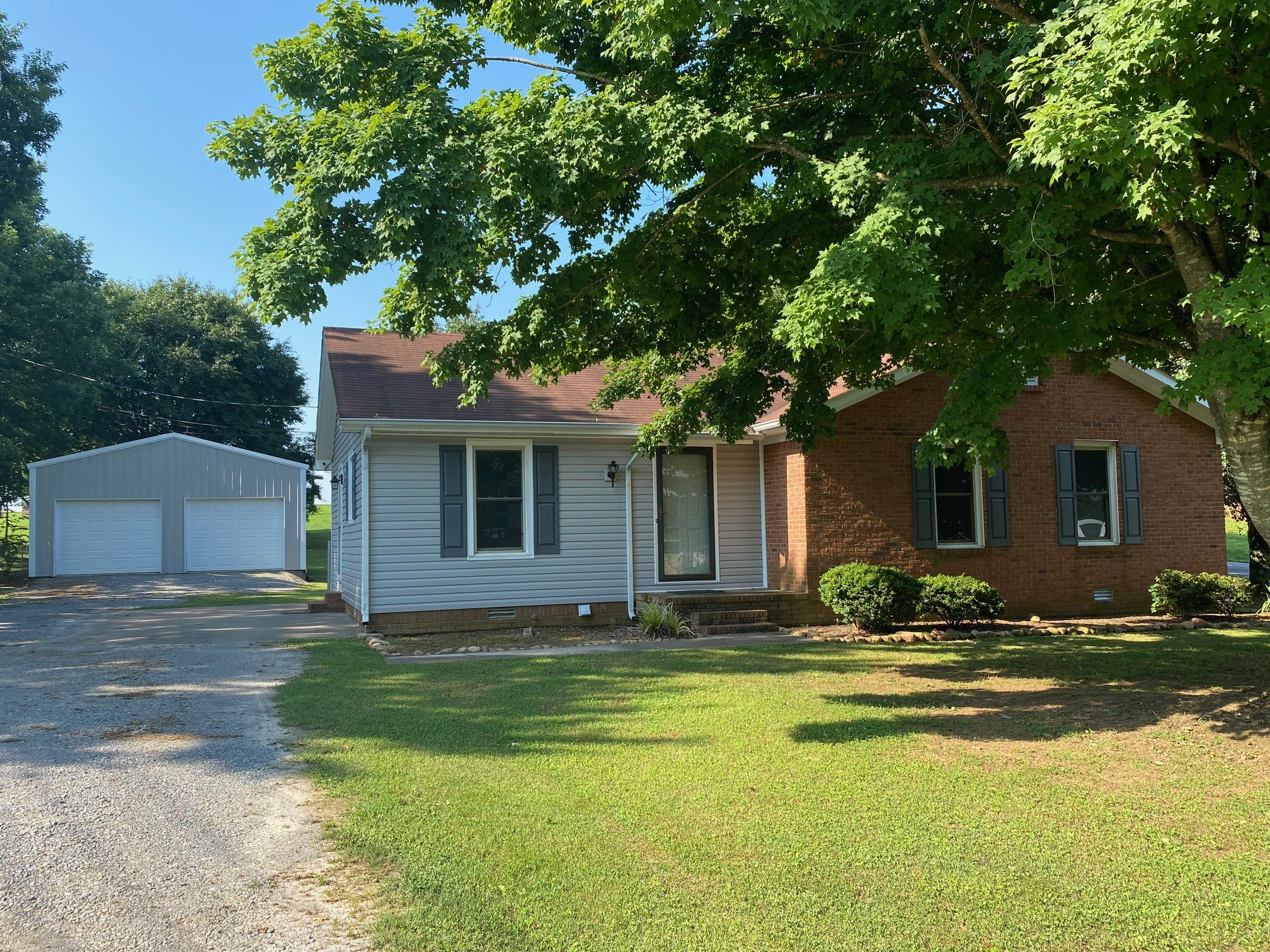 156 Monks Road Fayetteville, TN 37334 - Photo 4 of 20 Gallery Image 4
