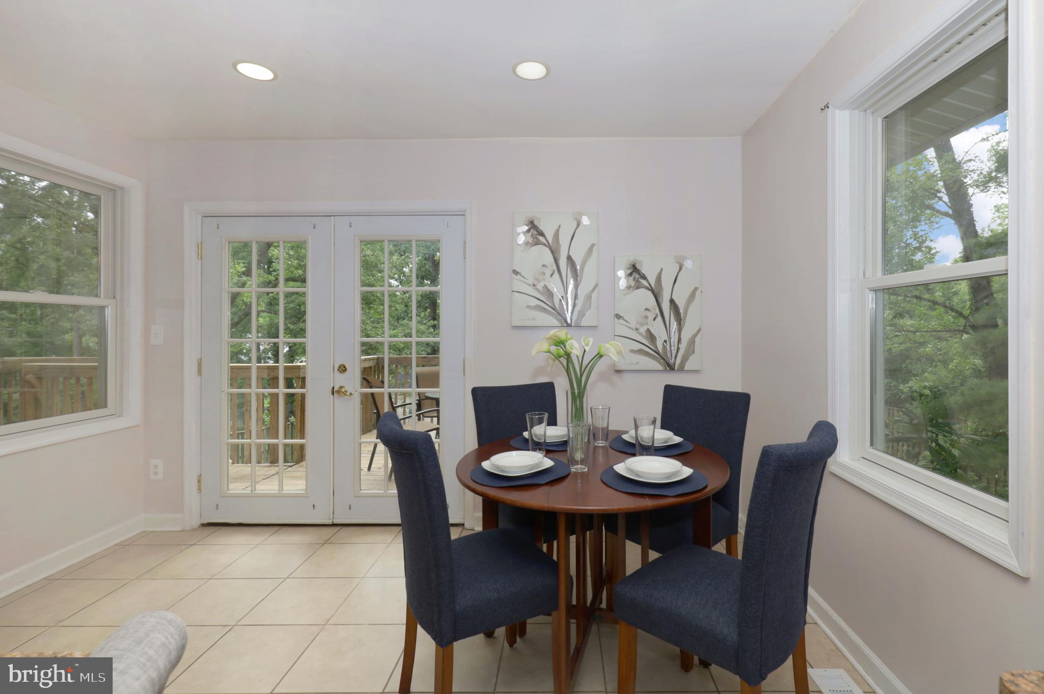4124 Hunt Road Fairfax, VA 22032 - Photo 18 of 66 Breakfast Area