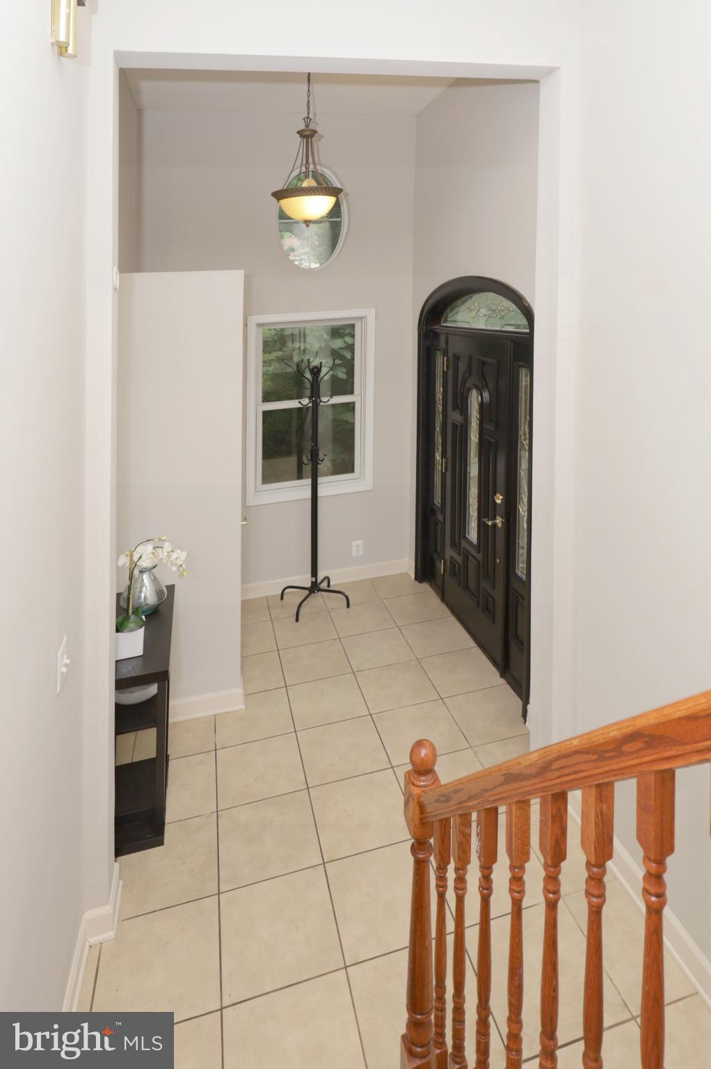 4124 Hunt Road Fairfax, VA 22032 - Photo 6 of 66 Foyer