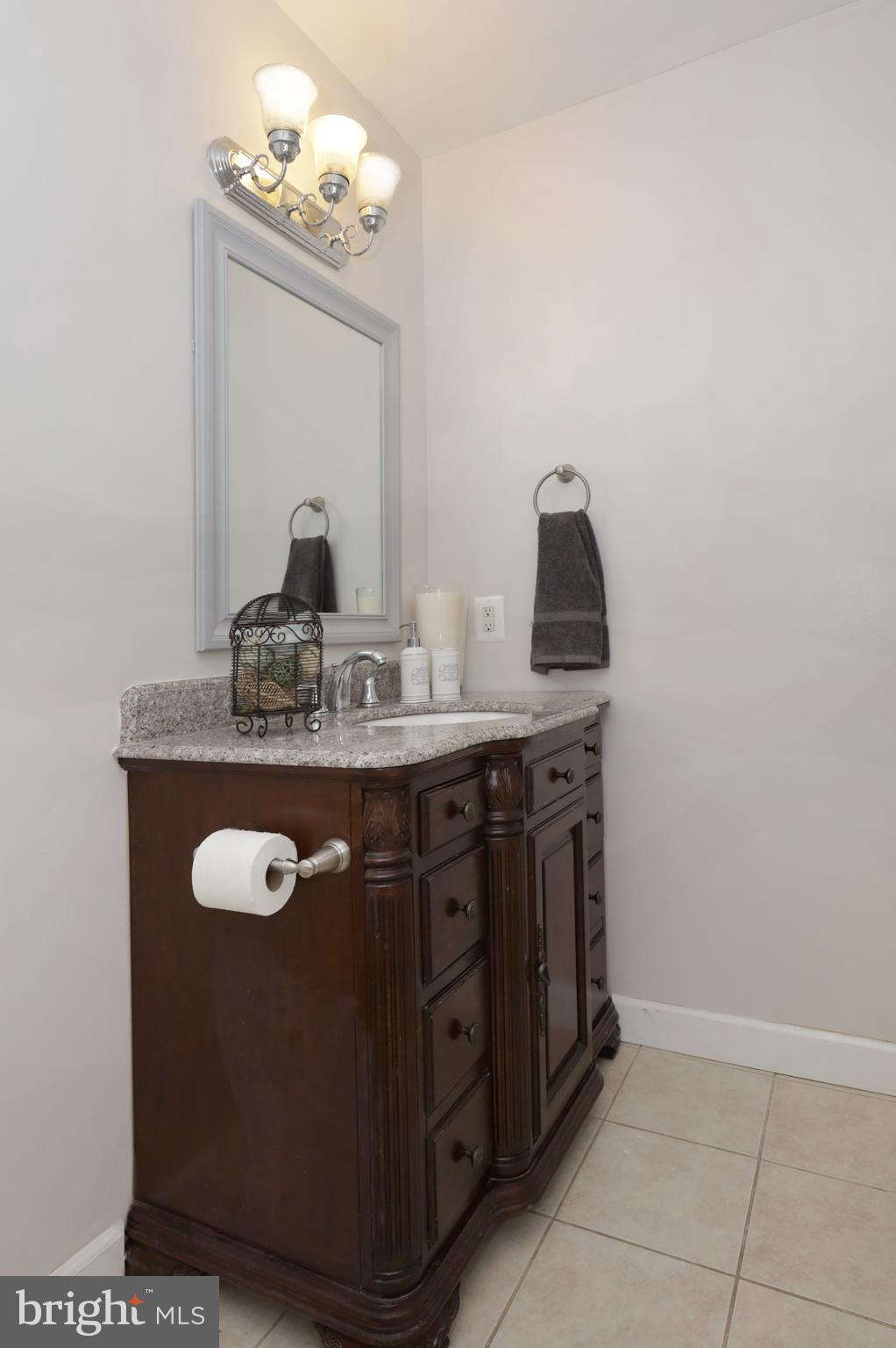 4124 Hunt Road Fairfax, VA 22032 - Photo 57 of 66 LL 4th Full Bath