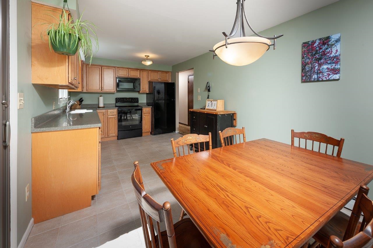 240 Beech Ridge Road York, ME 03909 - Photo 11 of 39 Gallery Image 11