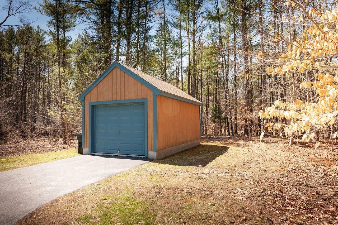 240 Beech Ridge Road York, ME 03909 - Photo 8 of 39 Gallery Image 8