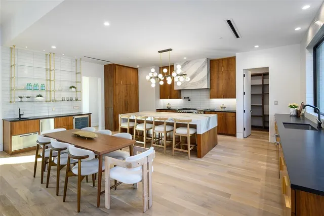 $3,125,000 | 10142 Coppedge Lane, Dallas, TX 75229