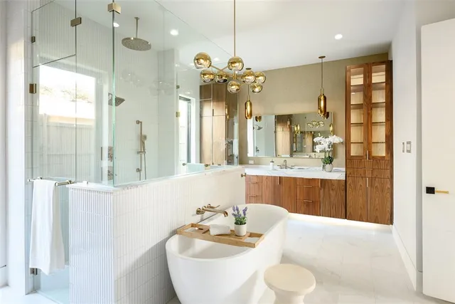 $3,125,000 | 10142 Coppedge Lane, Dallas, TX 75229