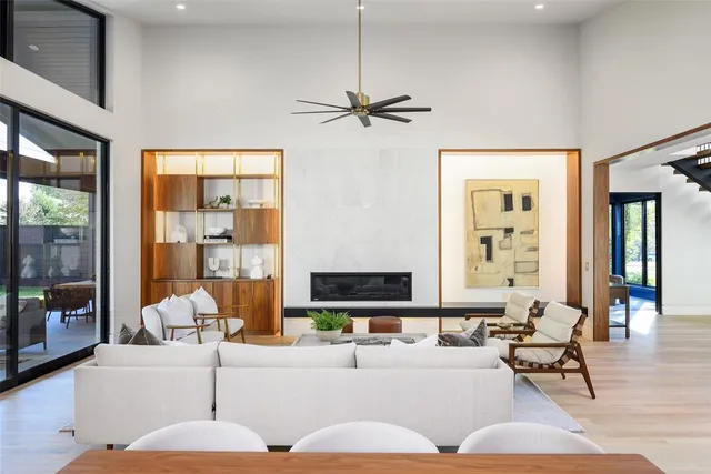 $3,125,000 | 10142 Coppedge Lane, Dallas, TX 75229