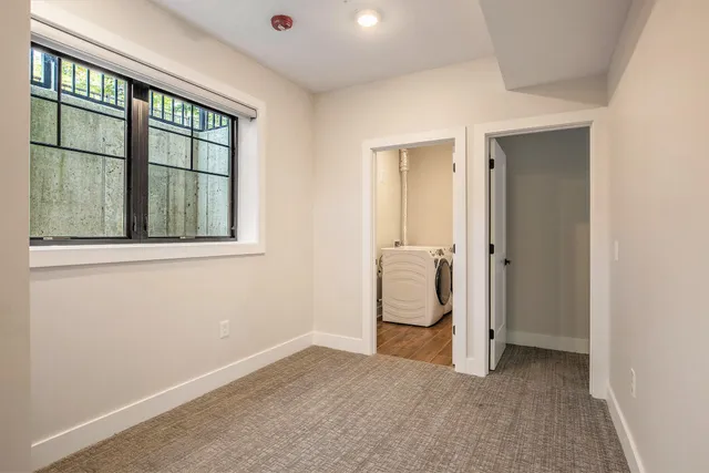 $487,400 | 826 Fairview Avenue Northeast, Unit 4, Grand Rapids, MI 49503