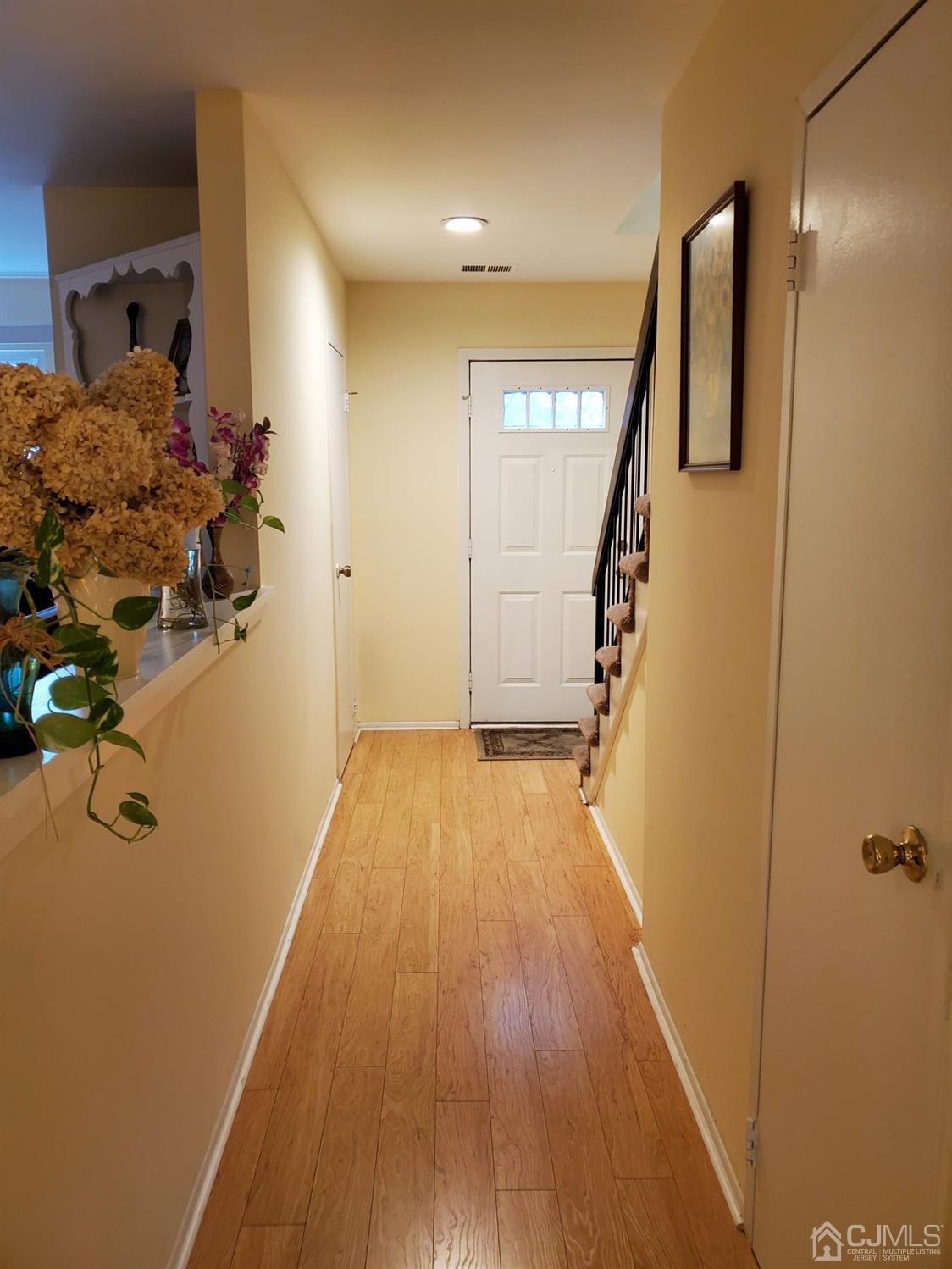 6503 Hana Road Edison, NJ 08817 - Photo 2 of 18 Gallery Image 2