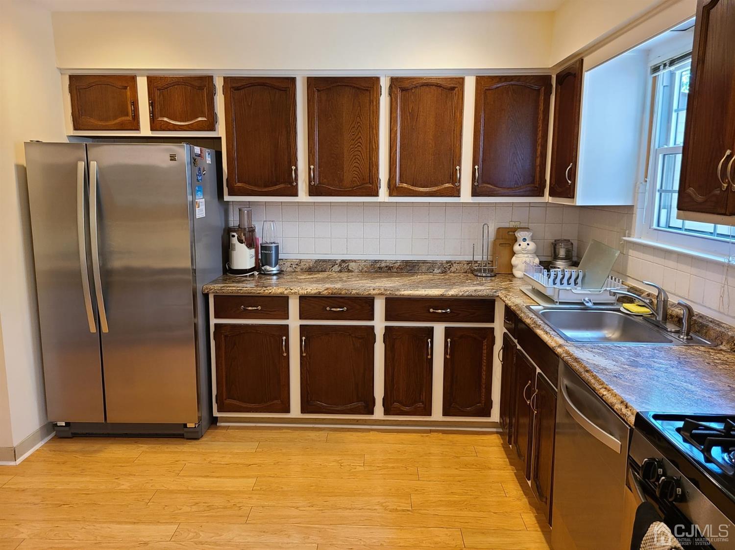 6503 Hana Road Edison, NJ 08817 - Photo 10 of 18 Gallery Image 10