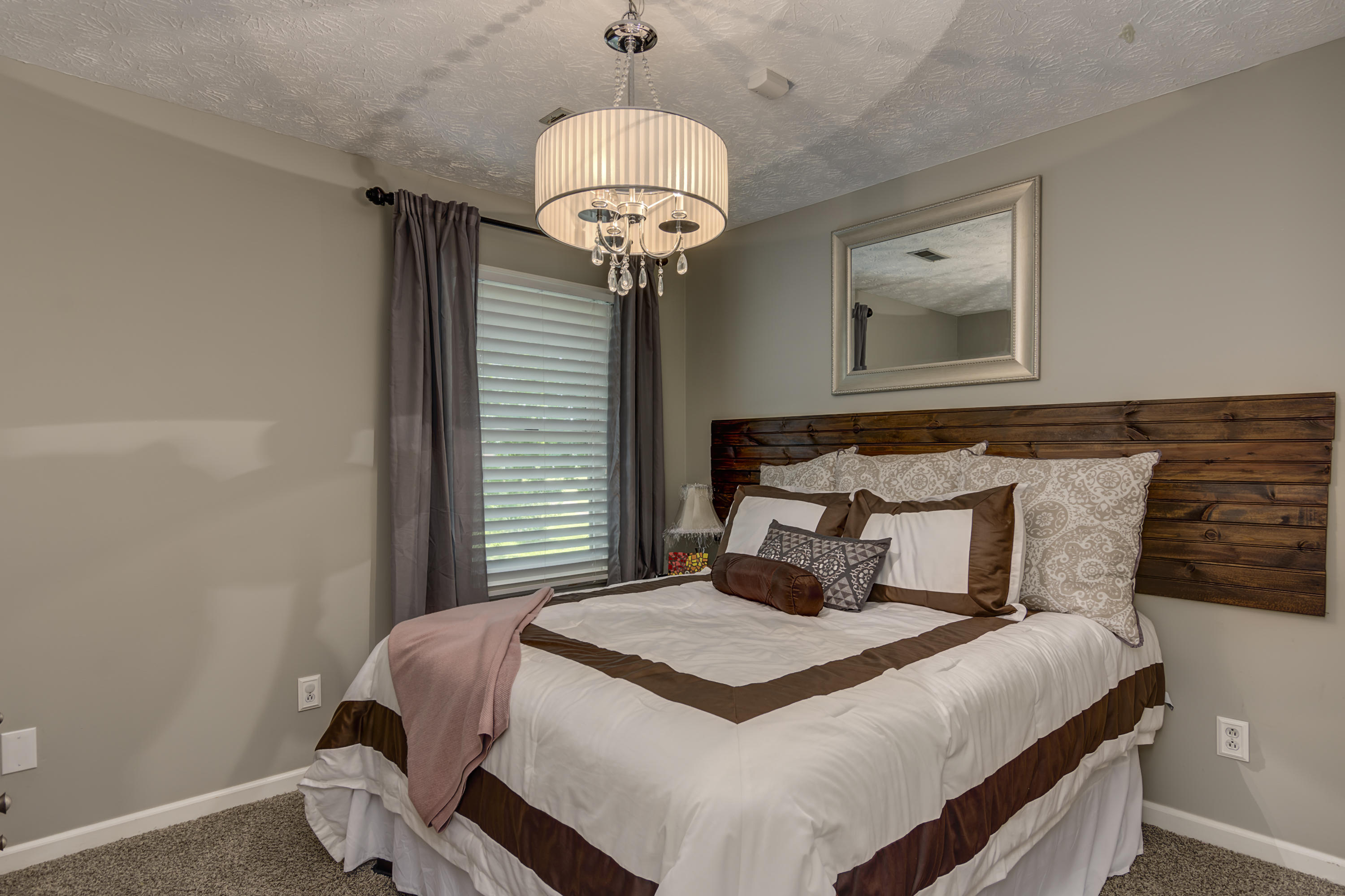 8601 Nubbin Ridge Road Knoxville, TN 37923 - Photo 24 of 34 8601_Nubbin_Ridge_124