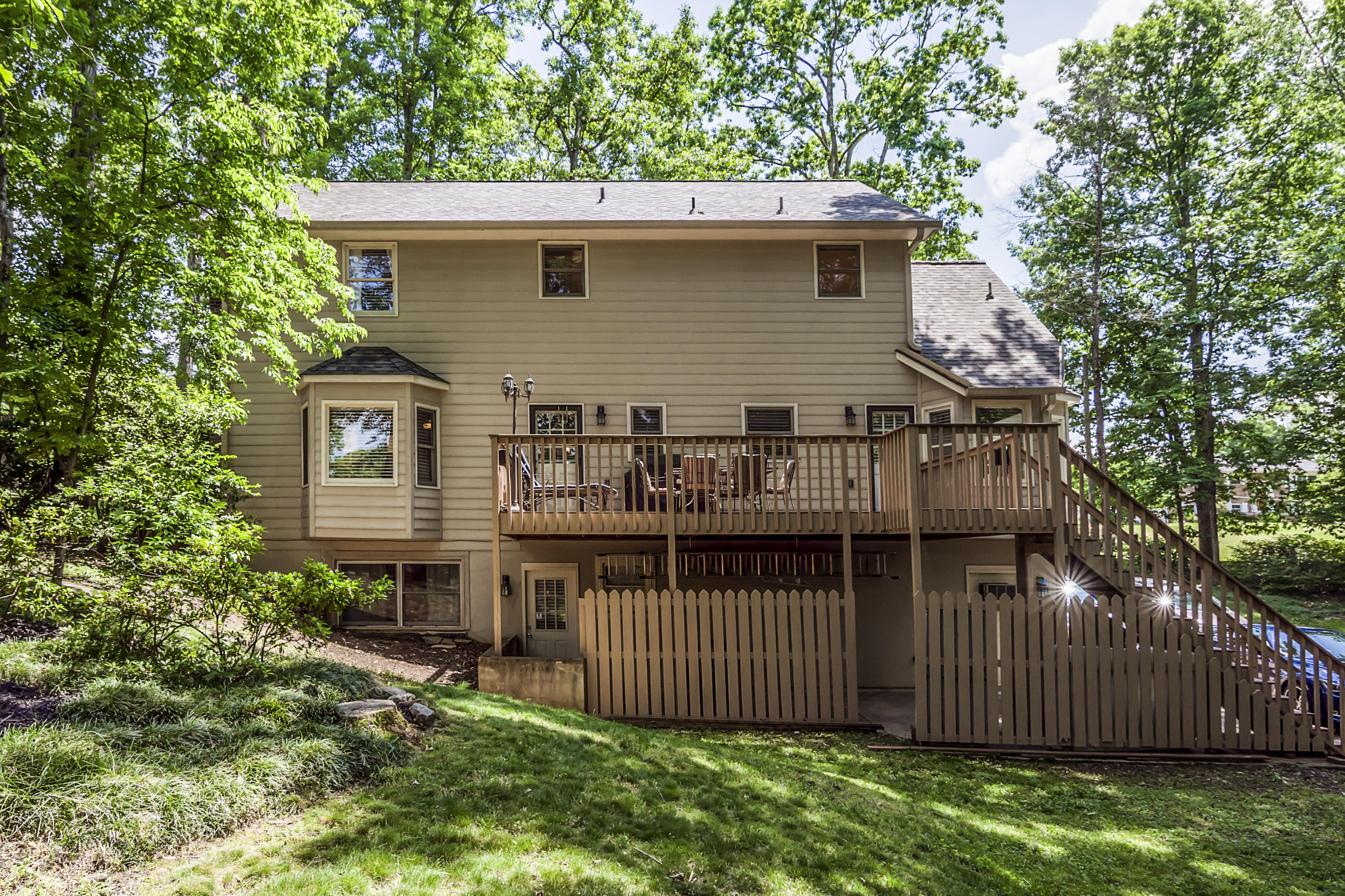 8601 Nubbin Ridge Road Knoxville, TN 37923 - Photo 32 of 34 8601_Nubbin_Ridge_132