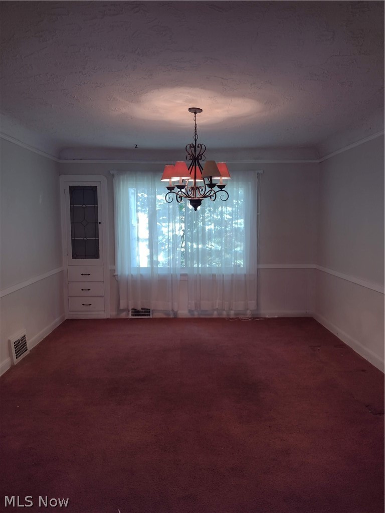 933 Woodview Road Cleveland, OH 44121 - Photo 12 of 34 Gallery Image 12