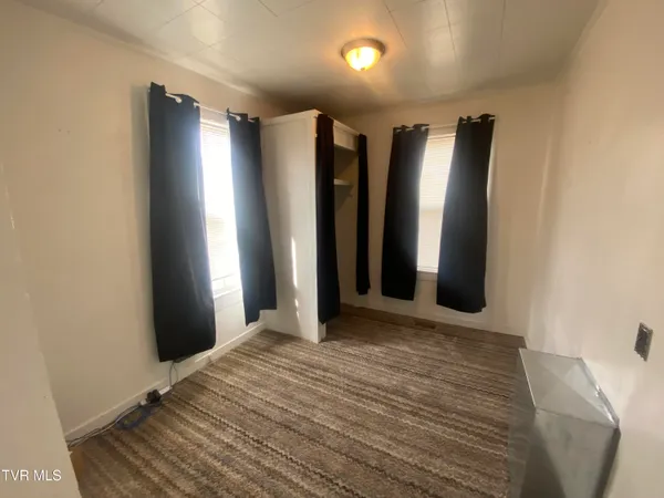 $159,900 | 127 Unaka Street, Greeneville, TN 37743