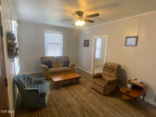 $159,900 | 127 Unaka Street, Greeneville, TN 37743