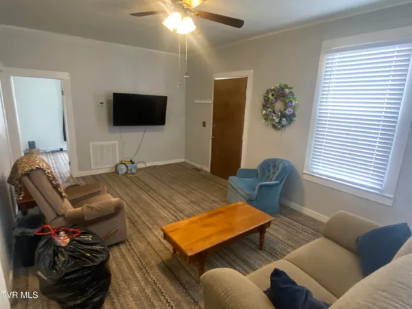 $159,900 | 127 Unaka Street, Greeneville, TN 37743