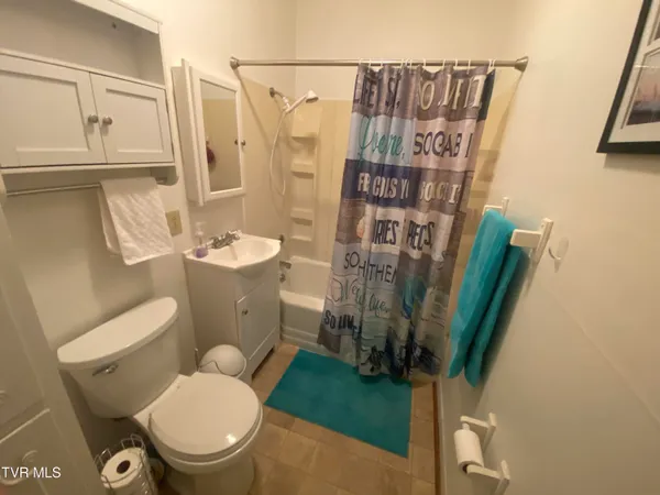 $159,900 | 127 Unaka Street, Greeneville, TN 37743