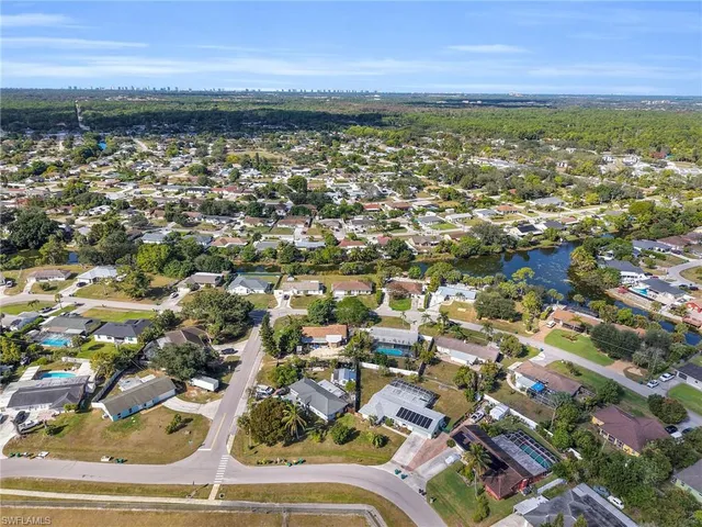 $454,900 | 4991 18th Court Southwest, Naples, FL 34116