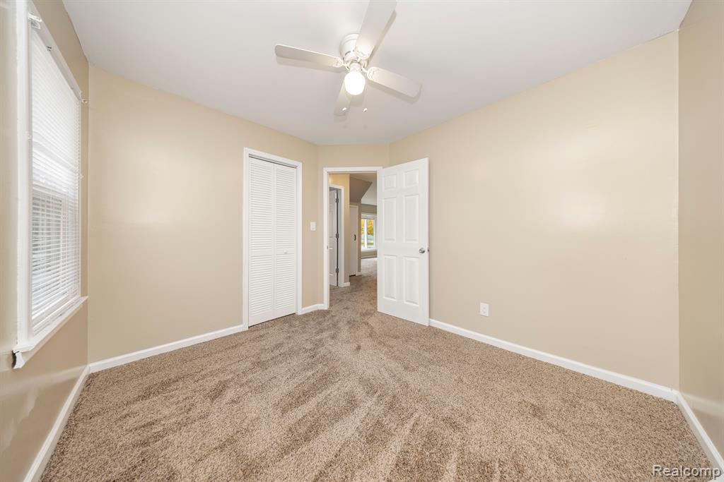 20935 Waltham Road Warren, MI 48089 - Photo 8 of 40