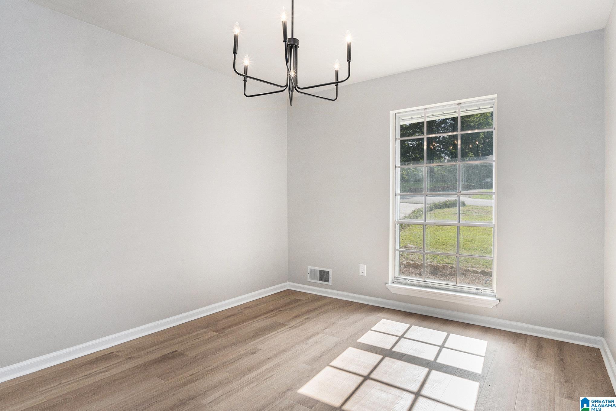 531 5th Terrace Pleasant Grove, AL 35127 - Photo 9 of 30