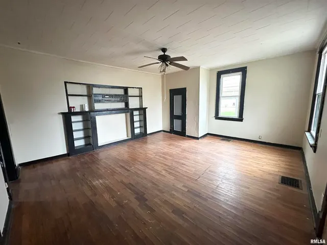 $85,000 | 103 East 11th Street, Belle Rive, IL 62810